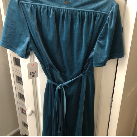 Billabong mini dress in teal 🤍 - Picture 3 of 4